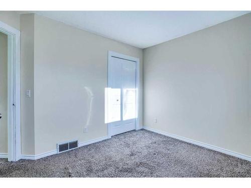 315 Appleglen Place Se, Calgary, AB - Indoor Photo Showing Other Room