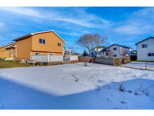 315 Appleglen Place Se, Calgary, AB - Outdoor