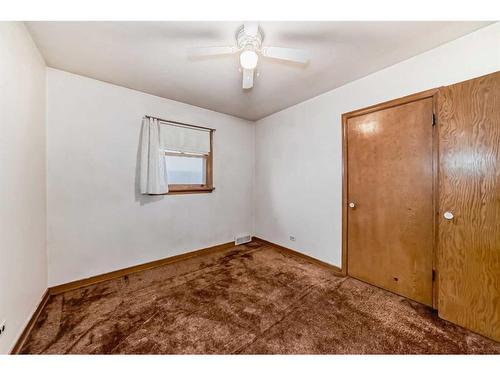 2136 22 Avenue Sw, Calgary, AB - Indoor Photo Showing Other Room