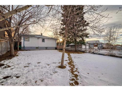 2136 22 Avenue Sw, Calgary, AB - Outdoor