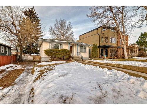 2136 22 Avenue Sw, Calgary, AB - Outdoor