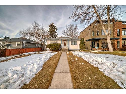 2136 22 Avenue Sw, Calgary, AB - Outdoor