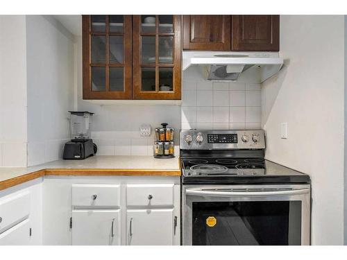 1401-919 38 Street Ne, Calgary, AB - Indoor Photo Showing Kitchen