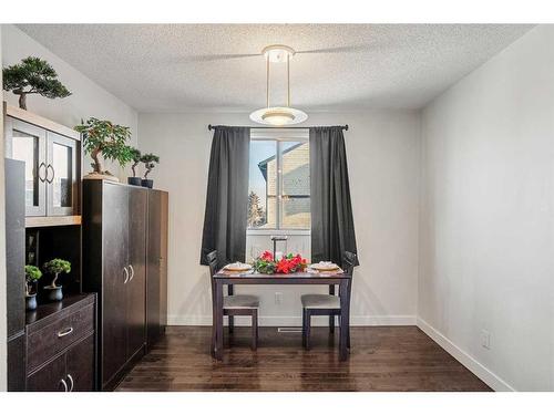 1401-919 38 Street Ne, Calgary, AB - Indoor