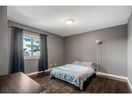 1401-919 38 Street Ne, Calgary, AB - Indoor Photo Showing Bedroom