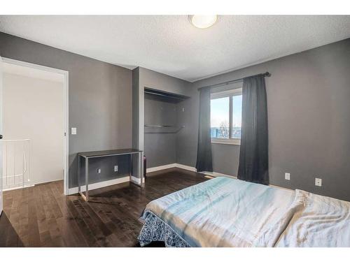 1401-919 38 Street Ne, Calgary, AB - Indoor Photo Showing Bedroom