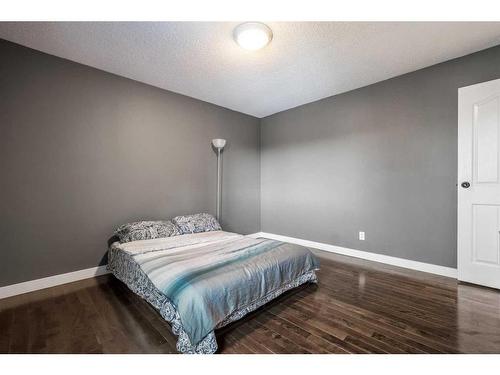 1401-919 38 Street Ne, Calgary, AB - Indoor Photo Showing Bedroom