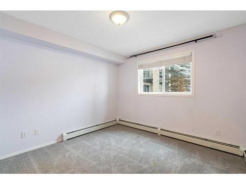 1113-4975 130 Avenue Se, Calgary, AB - Indoor Photo Showing Other Room