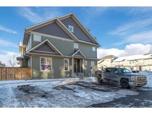 303 Cranbrook Square Se, Calgary, AB - Outdoor