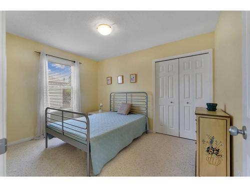 161 West Creek Boulevard, Chestermere, AB - Indoor Photo Showing Bedroom