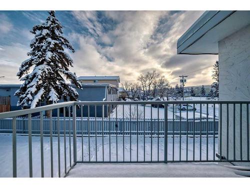 6-4503 75 Street Nw, Calgary, AB - Outdoor