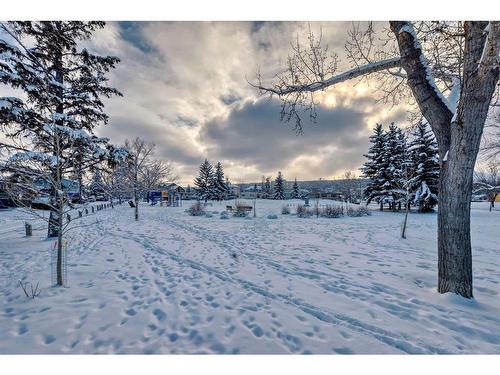 6-4503 75 Street Nw, Calgary, AB - Outdoor With View