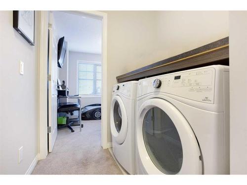 147 Cityscape Row Ne, Calgary, AB - Indoor Photo Showing Laundry Room