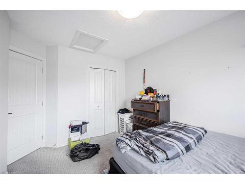 507-355 Nolancrest Heights Nw, Calgary, AB - Indoor Photo Showing Bedroom