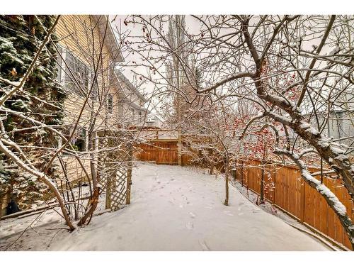 70 Sierra Vista Circle Sw, Calgary, AB - Outdoor