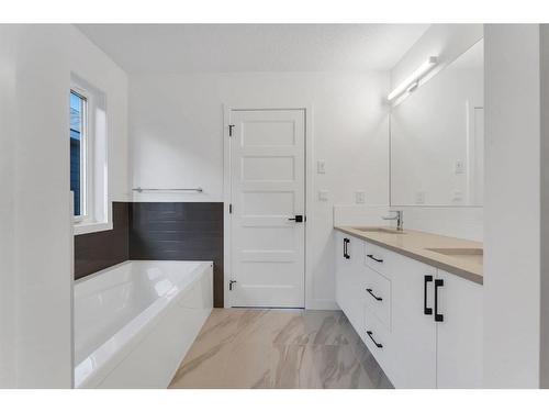 242 Baneberry Way Sw, Airdrie, AB - Indoor Photo Showing Bathroom