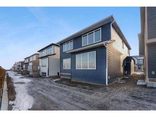 242 Baneberry Way Sw, Airdrie, AB - Outdoor