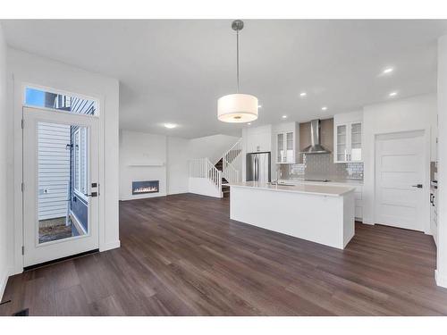 242 Baneberry Way Sw, Airdrie, AB - Indoor Photo Showing Kitchen