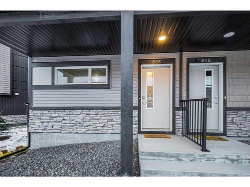 826 Belmont Drive, Calgary, AB - Outdoor