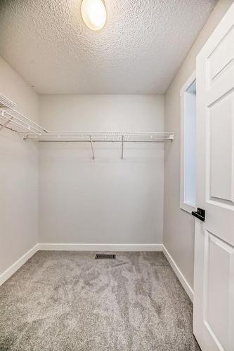 209 Evansmeade Close Nw, Calgary, AB - Indoor With Storage