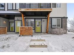 19654 42 Street SE Calgary, AB T3M 3A7