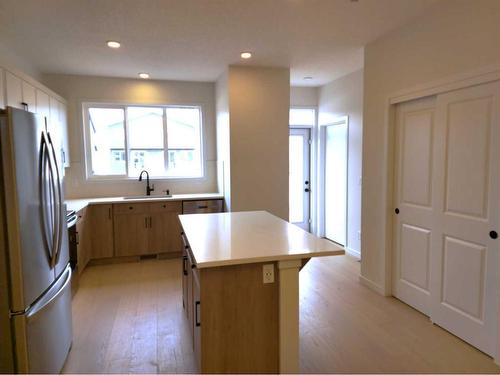 116 Setonstone Gardens Se, Calgary, AB - Indoor Photo Showing Kitchen