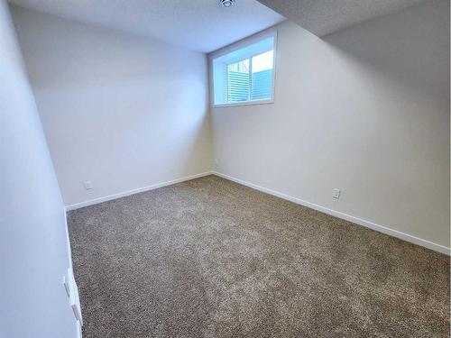 116 Setonstone Gardens Se, Calgary, AB - Indoor Photo Showing Other Room