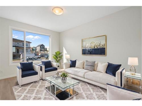 1049 Creekview Drive Sw, Calgary, AB - Indoor Photo Showing Living Room