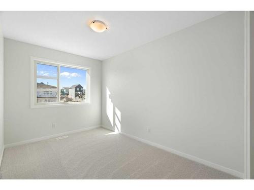 1049 Creekview Drive Sw, Calgary, AB - Indoor Photo Showing Other Room