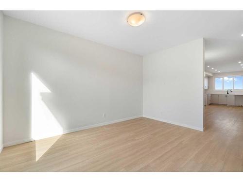 1049 Creekview Drive Sw, Calgary, AB - Indoor Photo Showing Other Room