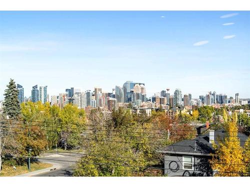 2504 19A Street Sw, Calgary, AB - Outdoor With View