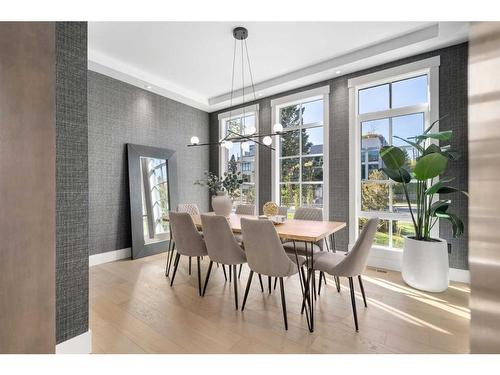 2504 19A Street Sw, Calgary, AB - Indoor Photo Showing Dining Room