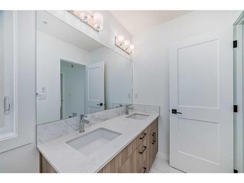 412-30 Sage Hill Nw, Calgary, AB - Indoor Photo Showing Bathroom