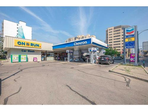 102-820 15 Avenue Sw, Calgary, AB - Outdoor