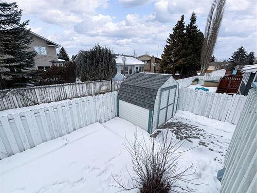 5720 58 Avenue, Olds, AB - Outdoor With Exterior