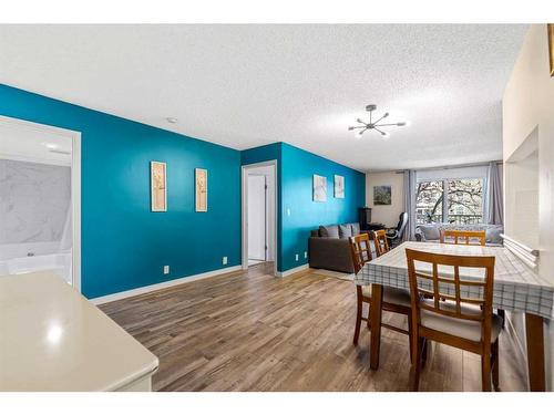 202-1625 14 Avenue Sw, Calgary, AB - Indoor Photo Showing Dining Room