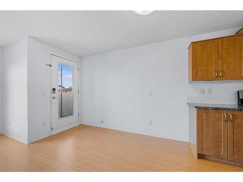 2105-700 Willowbrook Road Nw, Airdrie, AB - Indoor Photo Showing Other Room