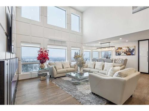 108 Patterson Drive Sw, Calgary, AB - Indoor Photo Showing Living Room