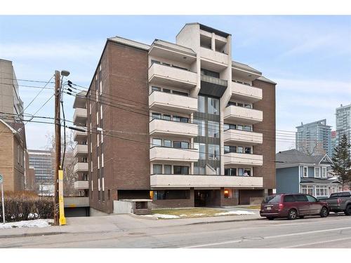 503-330 15 Avenue Sw, Calgary, AB - Outdoor With Balcony With Facade