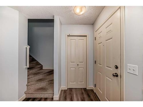 265 Saddlebrook Point Ne, Calgary, AB - Indoor Photo Showing Other Room