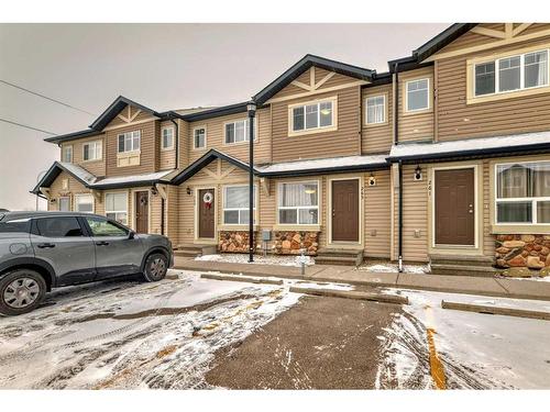 265 Saddlebrook Point Ne, Calgary, AB - Outdoor With Facade