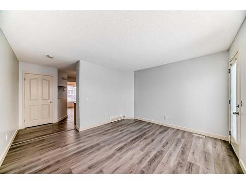 265 Saddlebrook Point Ne, Calgary, AB - Indoor Photo Showing Other Room