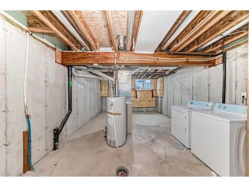 265 Saddlebrook Point Ne, Calgary, AB - Indoor Photo Showing Laundry Room