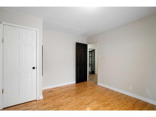 752 Fortalice Crescent Se, Calgary, AB - Indoor Photo Showing Other Room