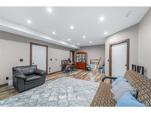 624 Quarry Way Se, Calgary, AB - Indoor