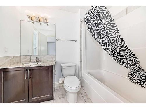 631 Taralake Way Ne, Calgary, AB - Indoor Photo Showing Bathroom