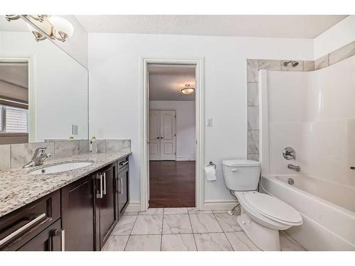 631 Taralake Way Ne, Calgary, AB - Indoor Photo Showing Bathroom