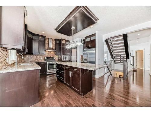 631 Taralake Way Ne, Calgary, AB - Indoor Photo Showing Kitchen With Upgraded Kitchen