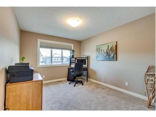 151 Auburn Sound Circle Se, Calgary, AB - Indoor Photo Showing Office