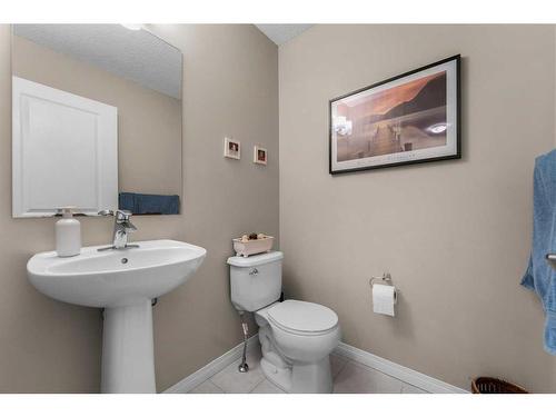 355 Walden Mews Se, Calgary, AB - Indoor Photo Showing Bathroom